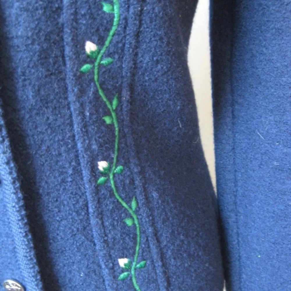 Boiled Wool Cardigan Sweater / Vtg / Skyr Navy Wool Cardigan with pink rose - Picture 2 of 6